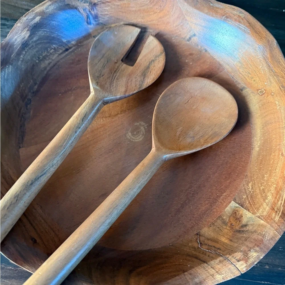 Acacia Wooden Salad Bowl Set - Picture 3 of 6